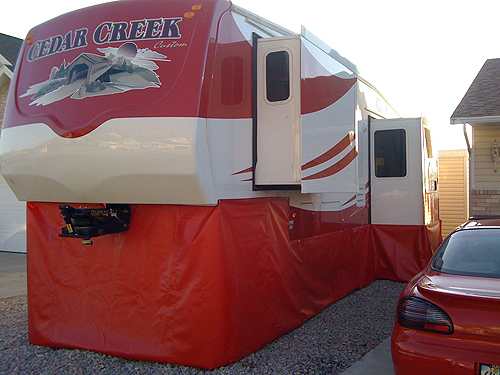 Custom made RV and trailer skirting for Idaho.